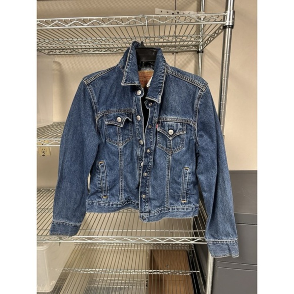 Levi Women's Blue Jean Denim Weekend‎ Jacket Trucker Size Small MIS